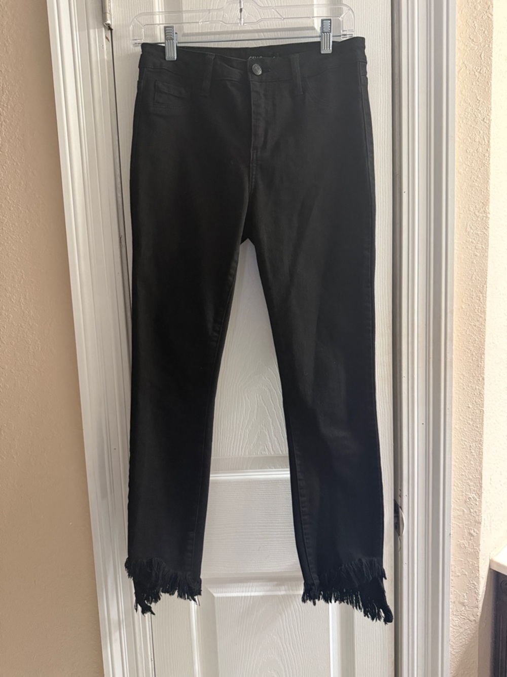 Cello Black Cropped Fringe-Hem Jeans